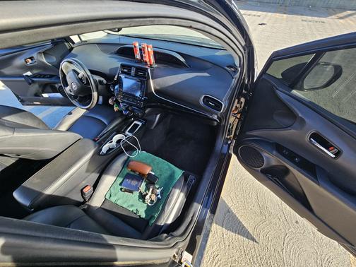 2016 Toyota Prius Four