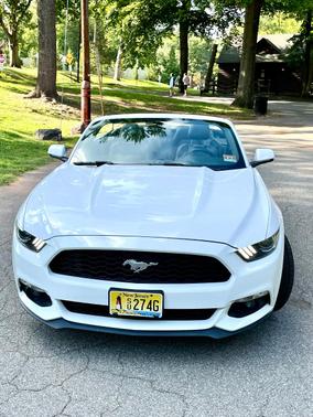 White 2017 Ford Mustang EcoBoost Premium