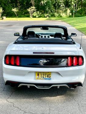 White 2017 Ford Mustang EcoBoost Premium
