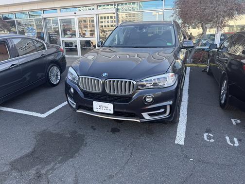 Gray 2014 BMW X5 xDrive50i