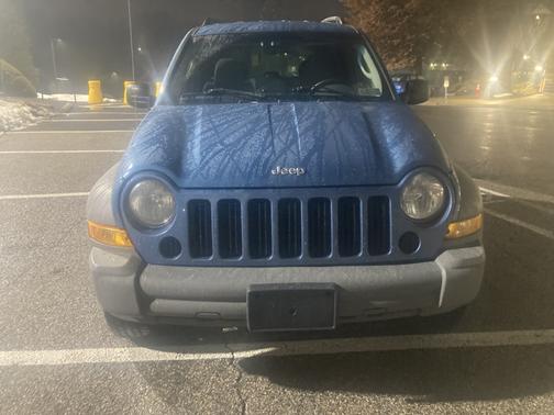 2005 Jeep Liberty Sport