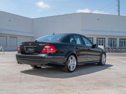 2004 Mercedes-Benz E-Class E55 AMG