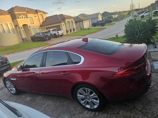Red 2016 Jaguar XF 35t Premium