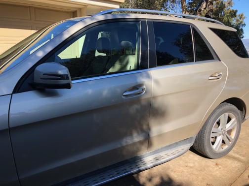 Photo 1 of 5 of 2012 Mercedes-Benz M-Class ML 350 4MATIC