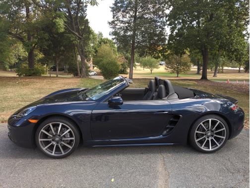 Photo 1 of 16 of 2017 Porsche 718 Boxster Base