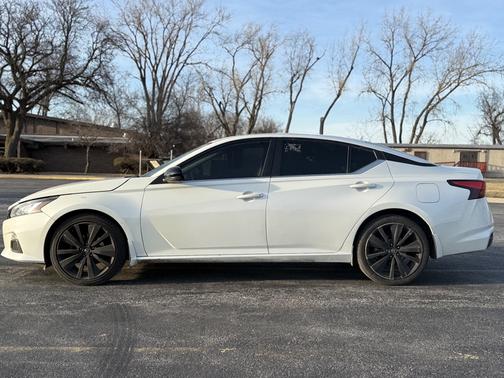 2019 Nissan Altima 2.5 SR