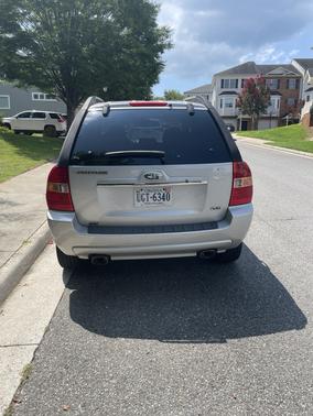 Gray 2008 Kia Sportage EX