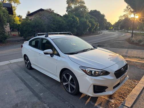White 2018 Subaru Impreza 2.0i Sport