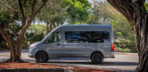 2022 Mercedes-Benz Sprinter 2500 Standard Roof