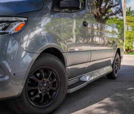 2022 Mercedes-Benz Sprinter 2500 Standard Roof