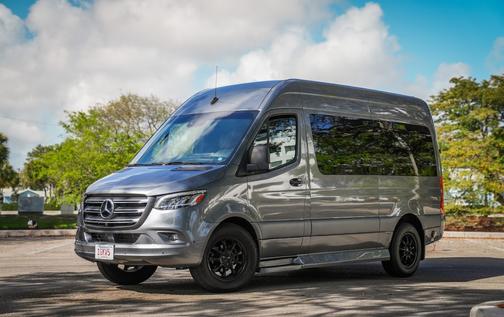 2022 Mercedes-Benz Sprinter 2500 Standard Roof