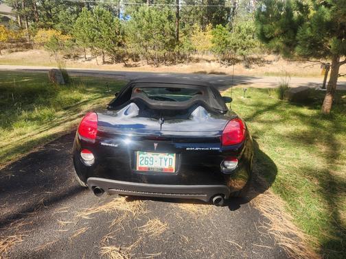 Black 2008 Pontiac Solstice GXP