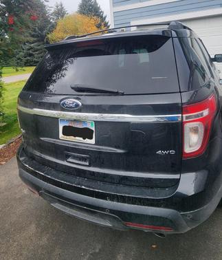 Black 2015 Ford Explorer XLT