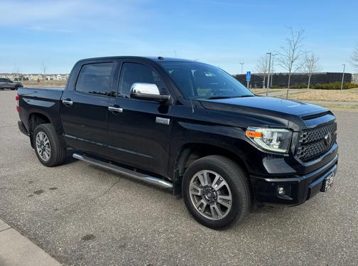 Black 2018 Toyota Tundra Platinum