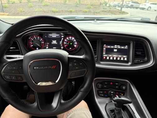 2020 Dodge Challenger SXT