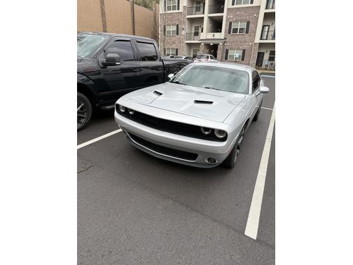 2020 Dodge Challenger SXT