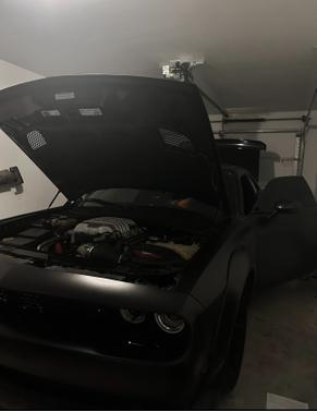 2016 Dodge Challenger SRT Hellcat