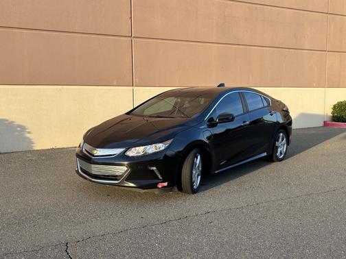 2017 Chevrolet Volt LT