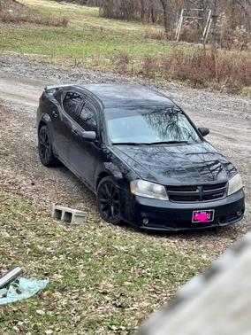 Black 2013 Dodge Avenger SXT