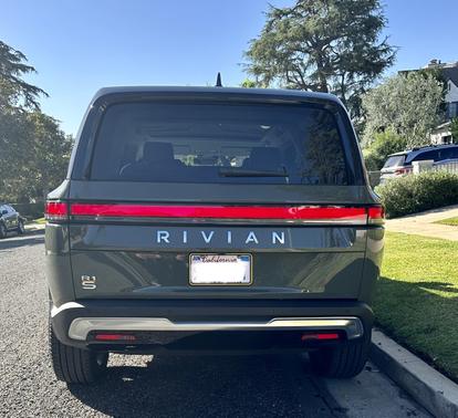 2023 Rivian R1S Launch Edition