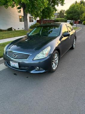 Blue 2011 INFINITI G37 Journey