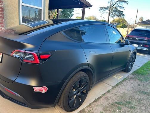 2024 Tesla Model Y Long Range