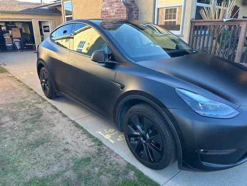 2024 Tesla Model Y Long Range