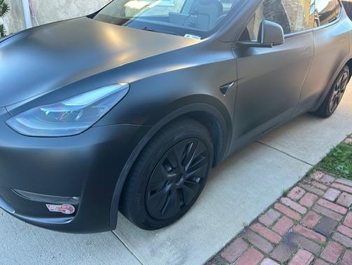 2024 Tesla Model Y Long Range