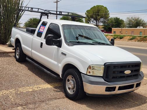 White 2006 Ford F-250 XLT SuperCab Super Duty