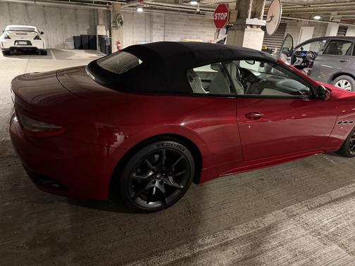 Red 2014 Maserati GranTurismo Sport