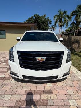 White 2016 Cadillac Escalade Platinum