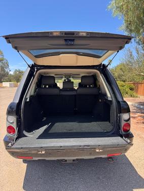 Black 2006 Land Rover Range Rover HSE