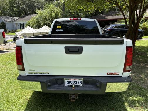 White 2007 GMC Sierra 1500 Work Truck