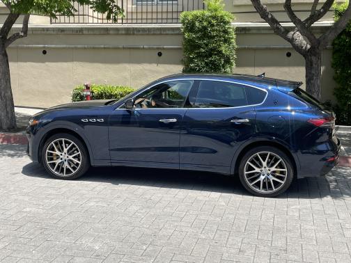 2022 Maserati Levante Modena