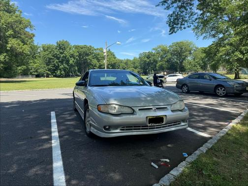 Silver 2002 Chevrolet Monte Carlo SS