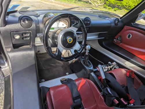 2005 Lotus Elise Base