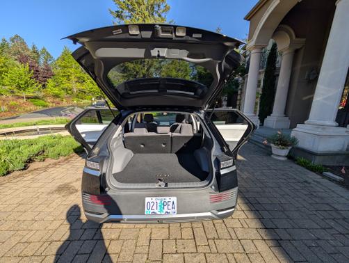 2023 Hyundai IONIQ 5 SE