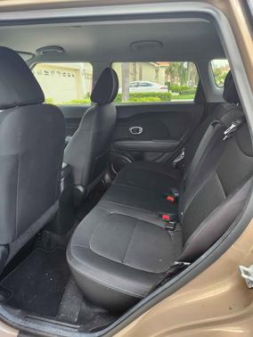 2014 Kia Soul Base
