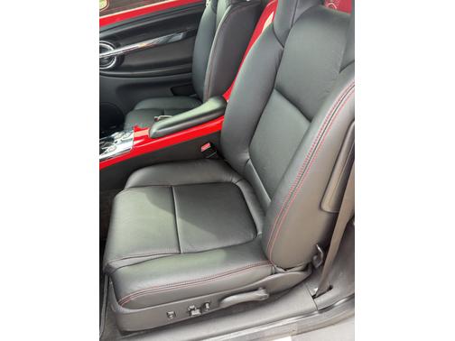 2005 Chevrolet SSR Base