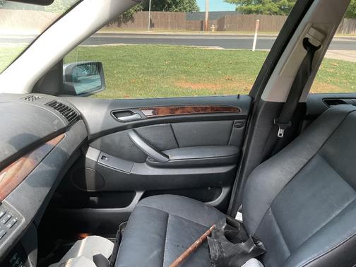 Silver 2006 BMW X5 3.0i