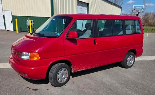Red 1999 Volkswagen Eurovan MV