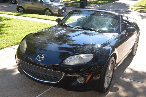 2009 Mazda MX-5 Miata Grand Touring Hardtop Convertible