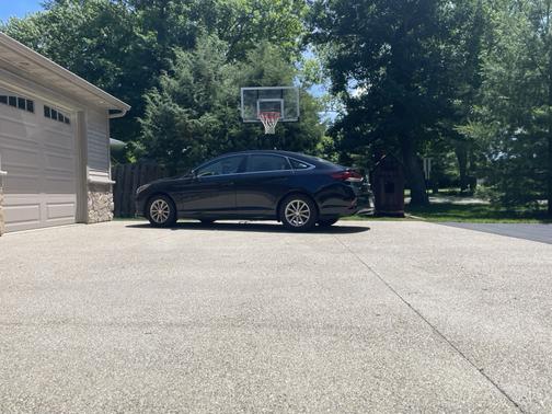 Black 2018 Hyundai SONATA SE