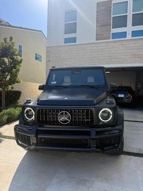 Black 2027 Mercedes-Benz AMG G 63 Base