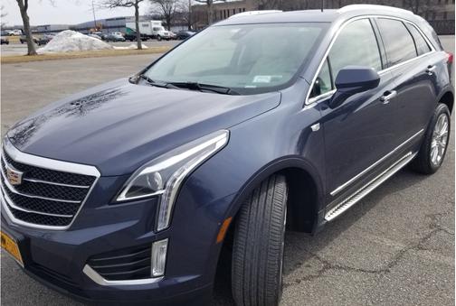 Photo 2 of 3 of 2019 Cadillac XT5 Luxury