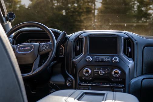 2022 GMC Sierra 2500 AT4