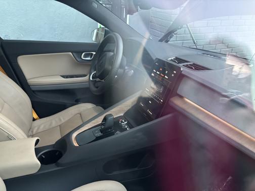 2022 Polestar 2 Long Range Dual Motor