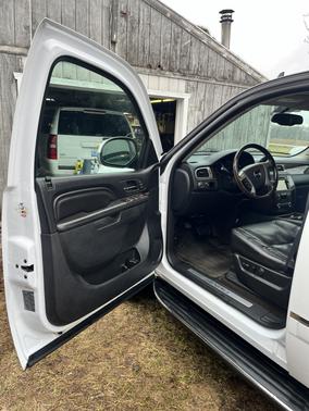 2011 GMC Yukon XL Denali
