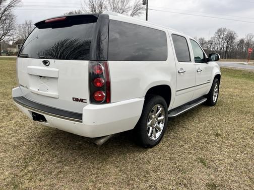 2011 GMC Yukon XL Denali