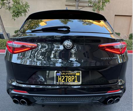 2019 Alfa Romeo Stelvio Quadrifoglio